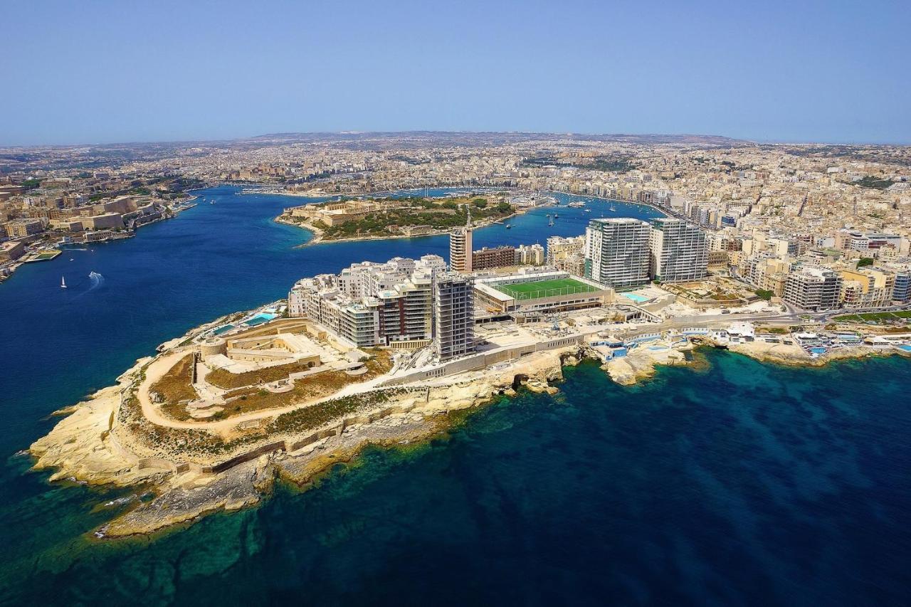 Seaview Apartment In Fort Cambridge, Sliema Zewnętrze zdjęcie