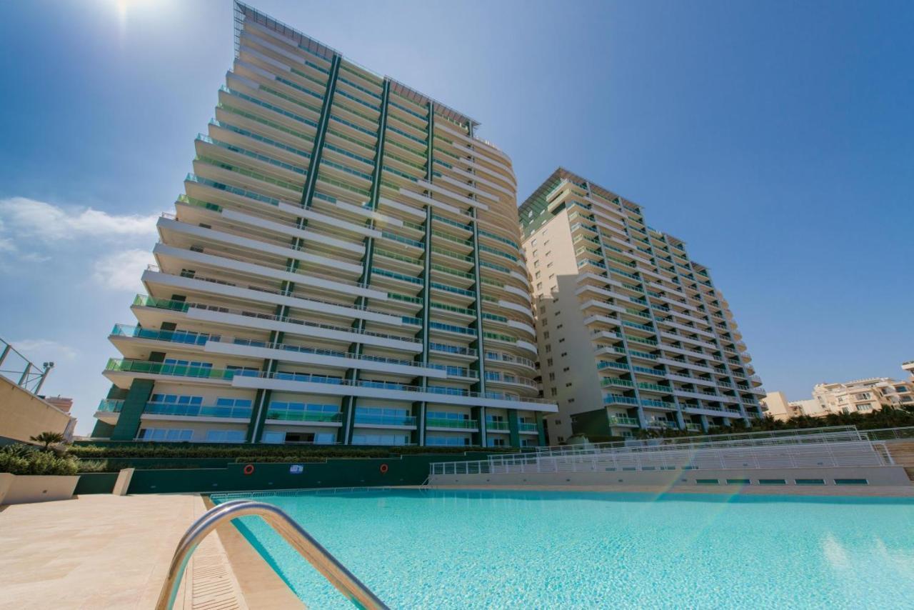 Seaview Apartment In Fort Cambridge, Sliema Zewnętrze zdjęcie